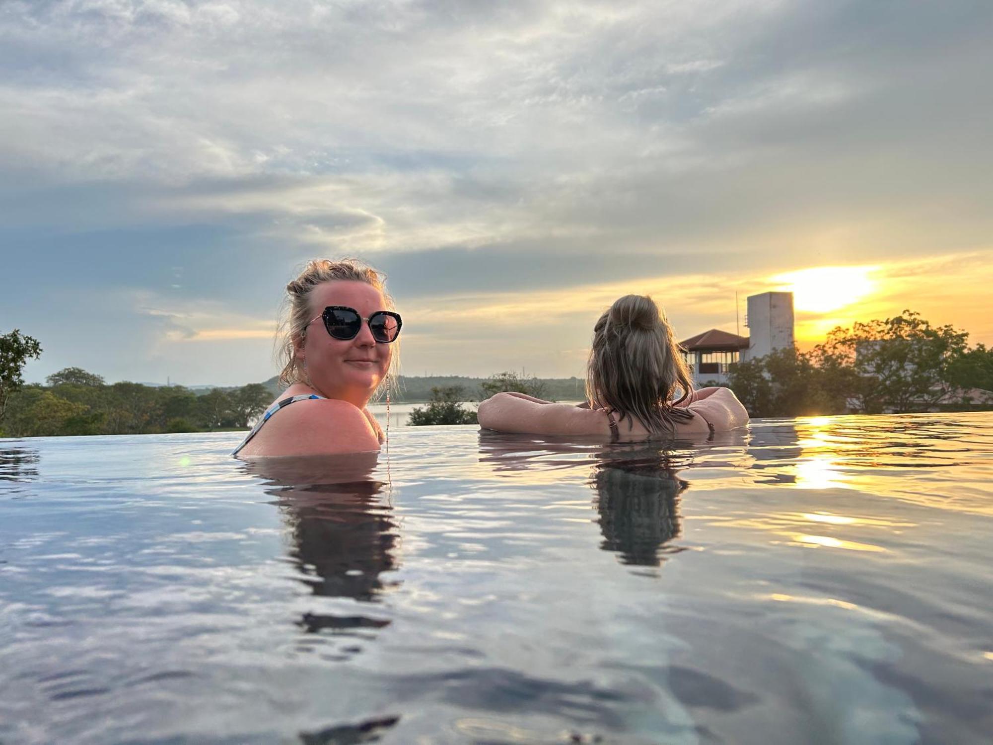 Sundown Lake Hotel & Spa Habarana Zewnętrze zdjęcie