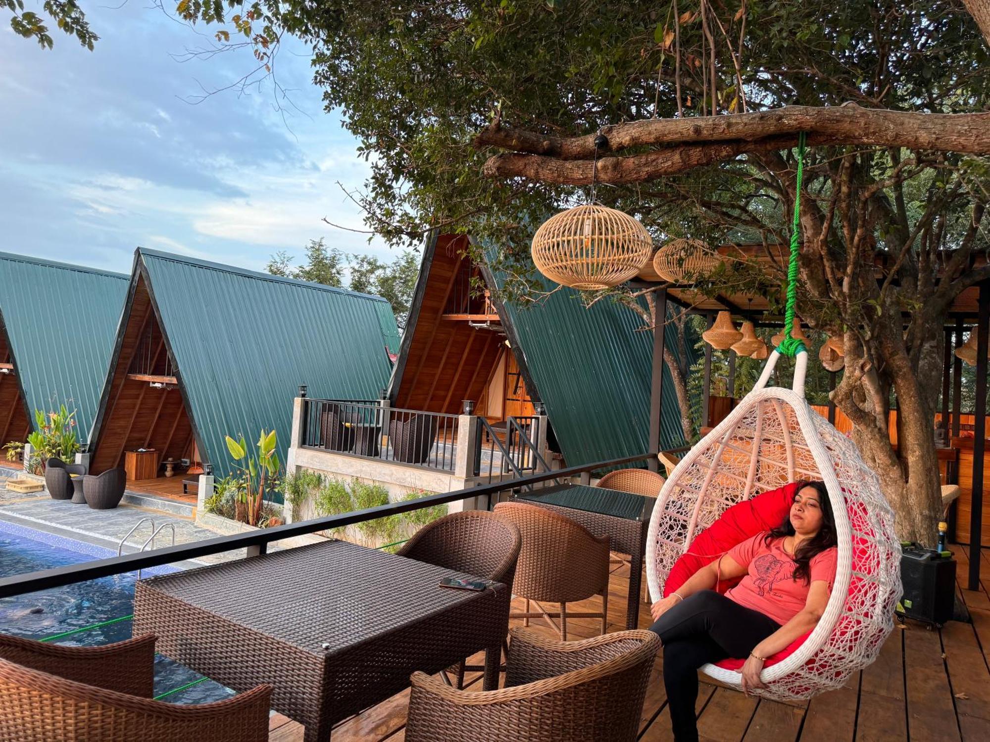 Sundown Lake Hotel & Spa Habarana Zewnętrze zdjęcie
